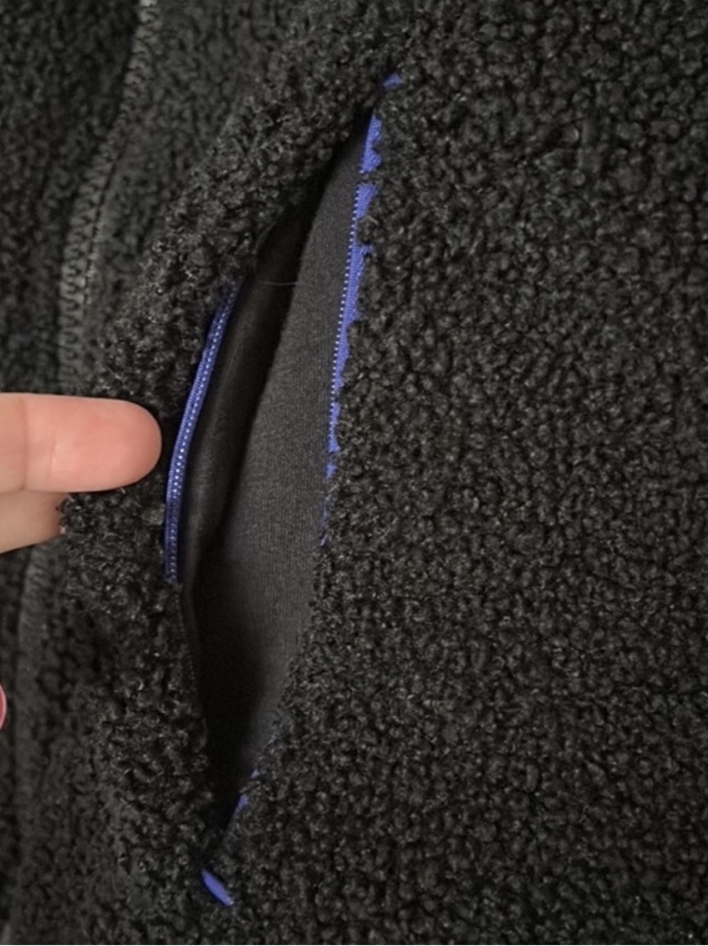 Fabletics | Rose | Reversible | Jacket - Picture 10 of 16